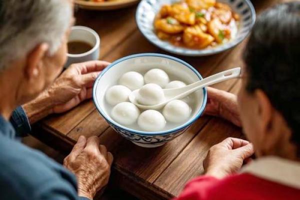 春节里的团圆饺子与拜年习俗
