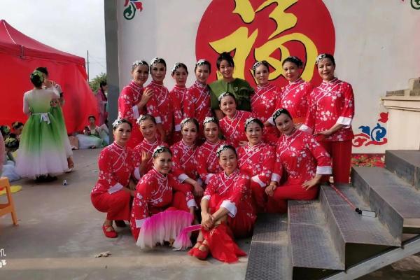 13民俗盛宴，共享丰收喜悦